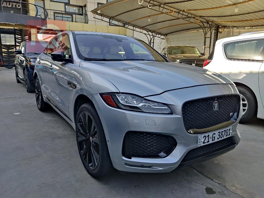 جاكوار إف-بيس